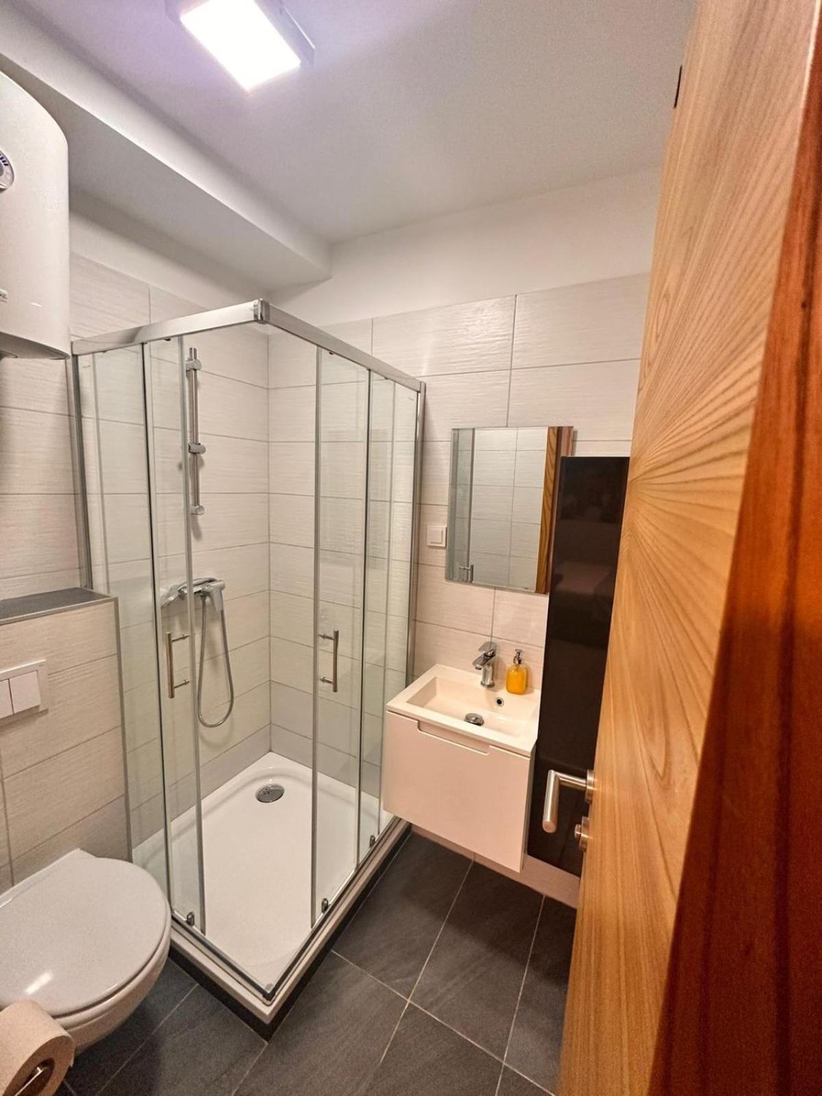 Old City Inn *** Пула Екстериор снимка